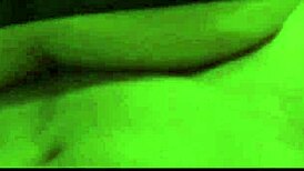 와! 중국 베이비가 오늘 밤 야생 그룹 섹스 액션