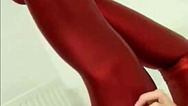 Bold Lesbian Babe Masturbates In Lingerie