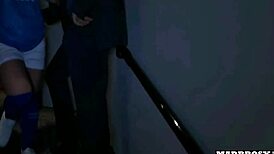 Il cuore mi batte forte vedendo quella tifosa italiana di Napoli che si fa sfondare il culo