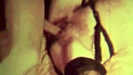 Темный винтаж Лондон 60-х с волосатой пиздой в тугом ретро-бондаже 🪢