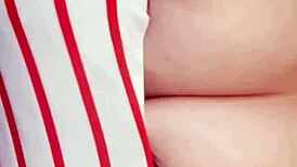 touching myself to christmas music 🎄