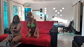 Chamada De Video Lesbo Com A Dupla Paty Bumbum E Fada Mel Puro Tezão