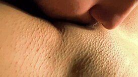 pussy licking babe squirts hard after intense oral dive