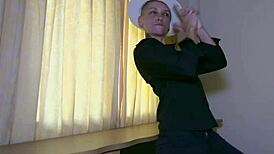 Unreal! Lisa Fox Shaves Head Bold in Backstage Homemade Behind-the-Scenes Clip