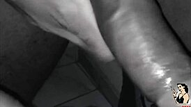 Trailer - fan fills Paty Angel's pussy bare