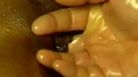 Indian lovers enjoy intimate massage with sensual blowjob 😍