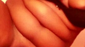 Queensandy squirts on webcam!