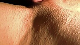 pussy licking babe squirts hard after intense oral dive