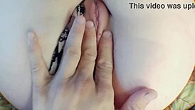 Stepsister Pussy Licking Intensely