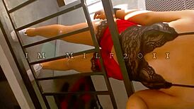 Young 18+ Chubby Girl Masturbates With Wet Shaved Pussy Close-Up