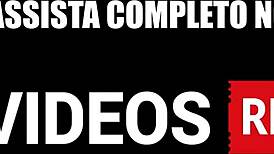 I am an amateur seducing the electrician and paying the service with a sex card