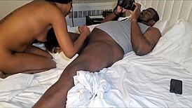 philly hood chick orgasms licking monster cock in hotel, horny doggystyle with daddy