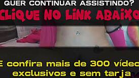 Débora Fantine Stars in Sexy Theater with Super Pink and Chapolin!