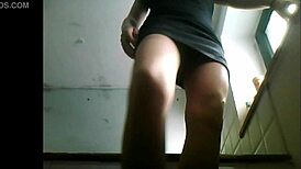 Hot Blonde Shows Naked Body