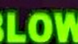 Teen Brunette in High Definition Threesome