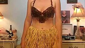 Dainty Rascal Dances With Body Positivity