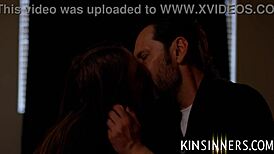 Do You Think I'm Pretty, Stepdaddy? Let's Chat! 😍