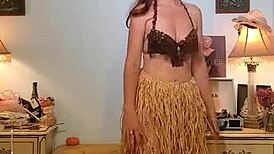 Dainty Rascal Dances With Body Positivity