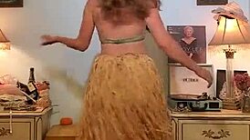 Dainty Rascal Dances With Body Positivity