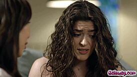 hey, wanna see victoria voxxx and nicole doshi get it on?