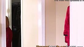 OMG, this teen 18+ bounces on big black cock for a facial 😍🍆