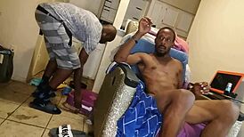 Cuckold finds ebony girl sucking huge dick