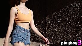 Yo, check Deisy Leon teasing in sexy ripped clothes! 🔥