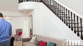 Boffing Babysitter Seth Gamble with Reyna Belle! 😍