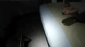 Mandy Mynxx gir fristende fotjobb i latina fetish økt