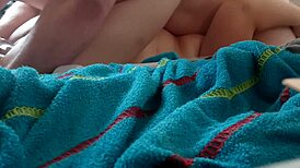 wife squirts 2 homemade bbw amateurs