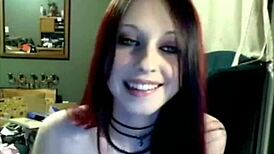 Miss Liz Vicious showing off her big pink dildo masturbation on cam.