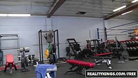 i watched cody sky n skin diamond do skin to skin on realitykings