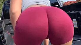 i can’t get enough of royalkingz twerk compilations vol2, damn!