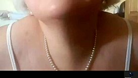 i wach lady dalia masturbaite while makin salad for me