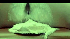 ItsKylieBBW Wants BBW Cake Sitting for Birthday Surprise