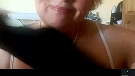 i wach lady dalia masturbaite while makin salad for me