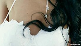 uh, barbara desiree flirtin’ by the fireside, ya know?