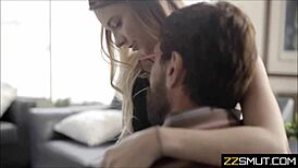 Эй, отчим обманом затащил меня в жесткий секс сегодня