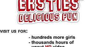 I rub my clit in ekstase