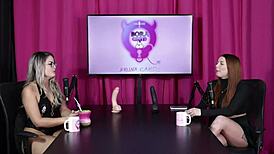 Malu Paz, the blonde amateur, records her first double penetration in a threesome.