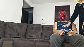 loirinha gozando pelo cu - blonde slut bent over for bareback doggystyle and assfucking blowjob