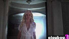 Big Boobs Blonde Milf Lindsey Gayle Evans Strips Lingerie, Exposes Naked Body