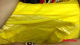 Indian Bhabhi Deepthroats and Gets Creampied