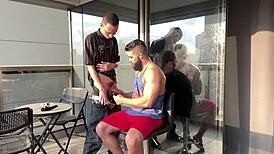 o skinny barber fucks the pumped client