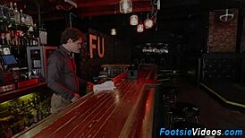 i'm watchin this babe givin a kinky footjob n cumshot