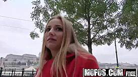 Young wife kiki cyrus fucks in bathroom for charity pickup