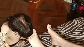 Beth Kinky Cleans Daddy's Feet After Long Day in HD
