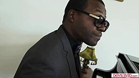 Stepdaughter Fucking Her Black Stepdad Deepthroat