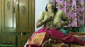 Indian Hot Bhabhi Enjoys Amazing Solo Sex with Unknown Boy in Hindi Viral Clip