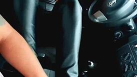 Latina Taxi Girl Sucks Cock For Foot Massage